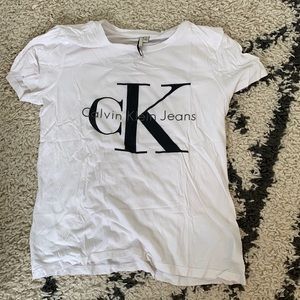 Calvin Klein tee